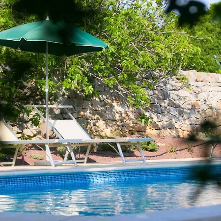 Masseria Trullo Sovrano Exclusive 4* Cisternino