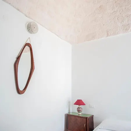 Masseria Trullo Sovrano Exclusive Bed and breakfast