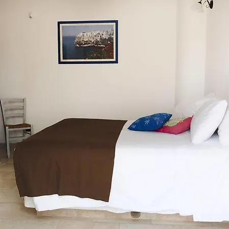 Masseria Trullo Sovrano Exclusive Bed and breakfast